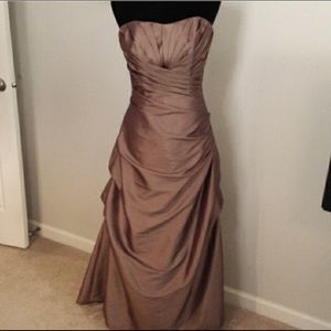 IMPRESSION Bustled Beauty Evening Gown